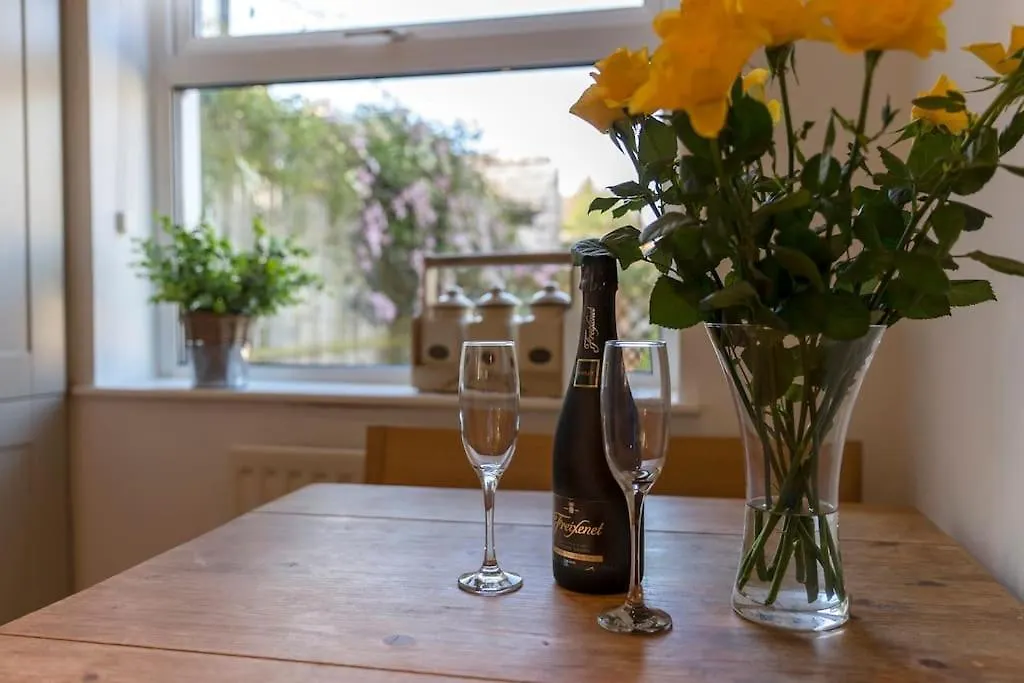 Shrimpers Cottage Lytham St Annes Holiday home